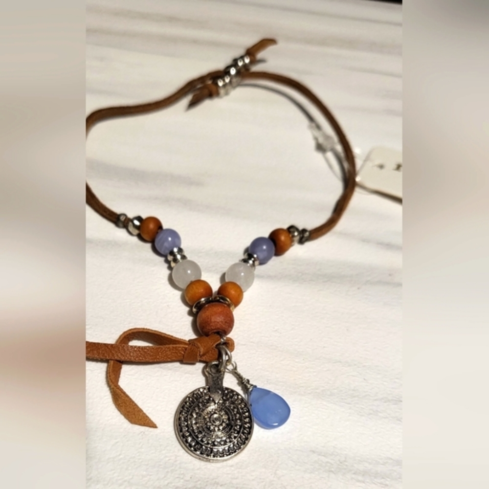 Cute leather and beads charm bracelet//Southwestern//Bo - Picture 3 of 5
